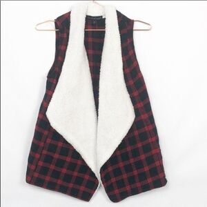 Derek Heart Plaid Vest Sherpa Lined Front Portion New Condition Small